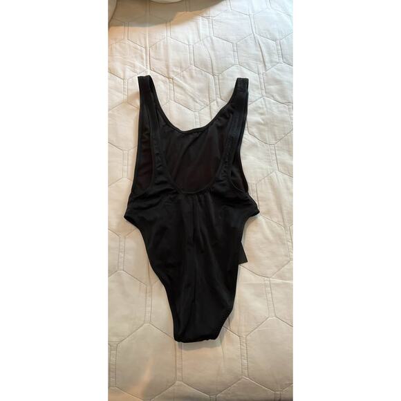 New Very Sexy Black One Piece Swim, size S - Picture 2 of 2